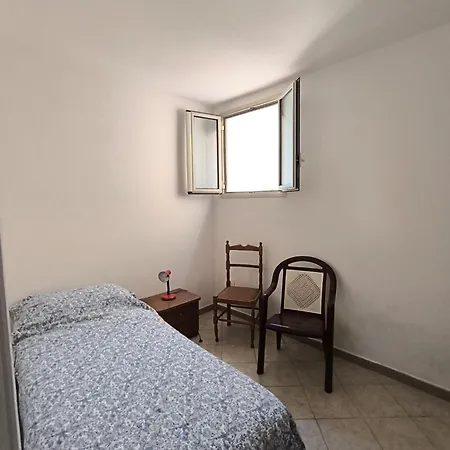 Daire Casa Vacanza Emanuele *